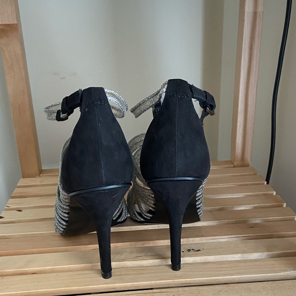Zara Basic Collection Sandal - Picture 4 of 11